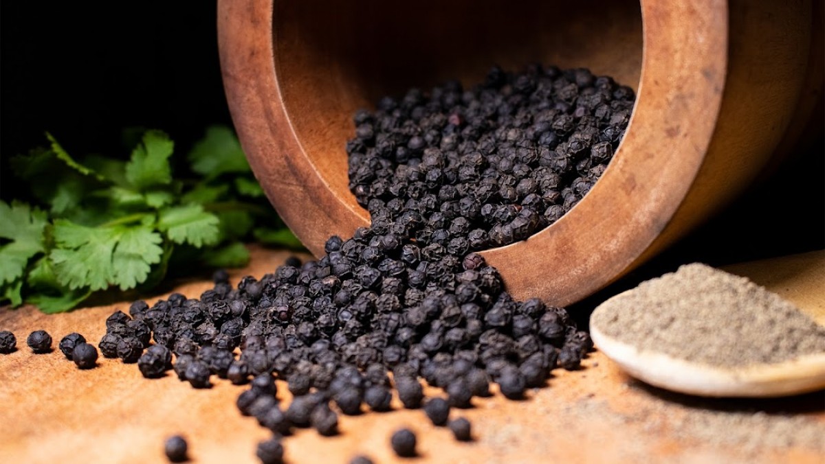 Ceylon Black pepper from Sri Lanka