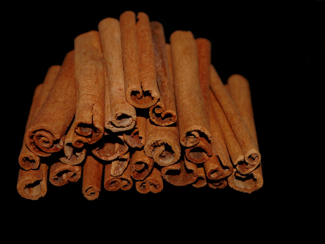Pure Ceylon Cinnamon from Sri Lanka