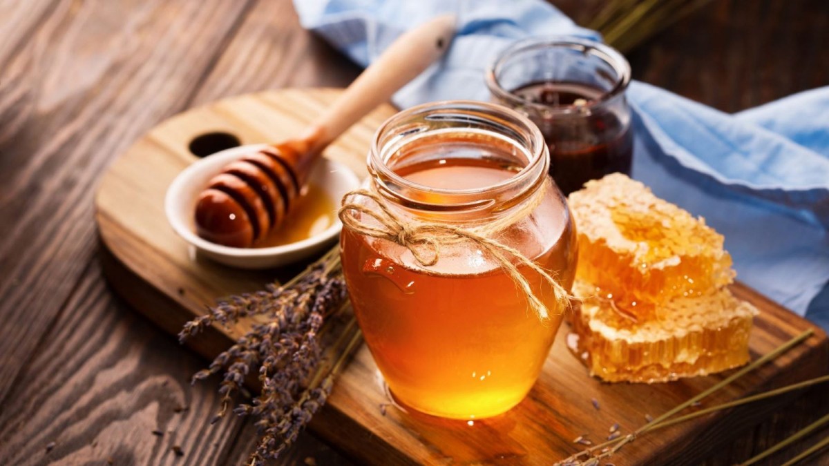 100% Natural Bee Honey from Sri Lanka