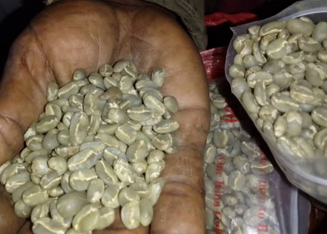 Green bean coffee from Papua New Guinea