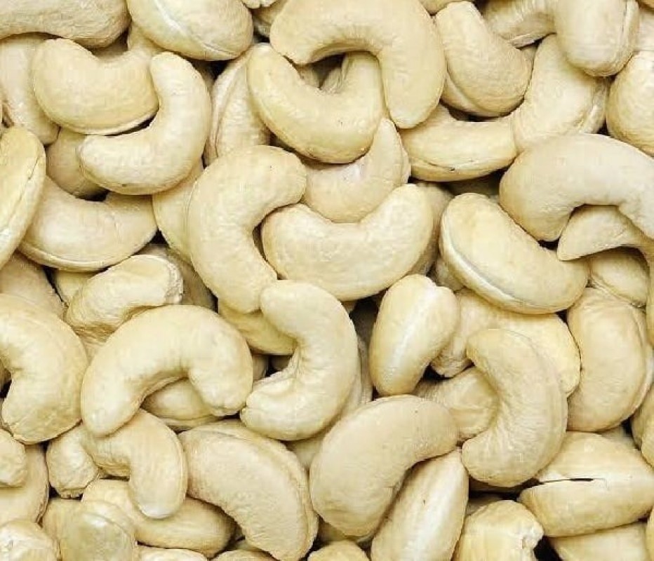 Cashew nuts for sale.  Whatsap +255742638024 from Tanzania