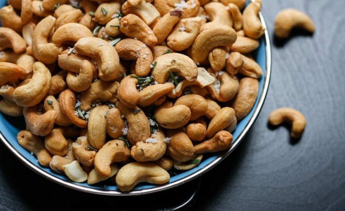 Raw cashew nuts from Tanzania