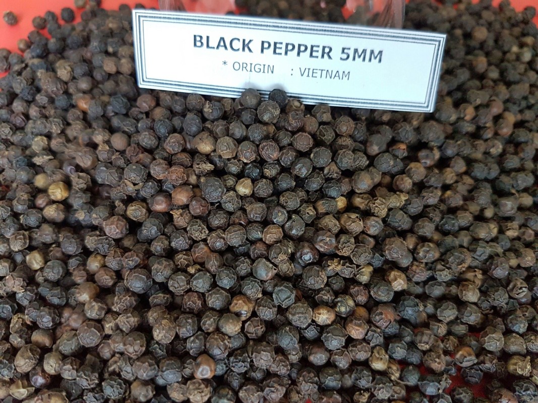Pepe nero / pepe bianco from Vietnam