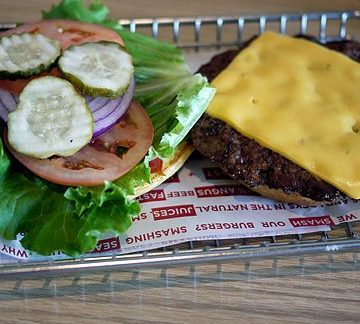 Smashburger with patties