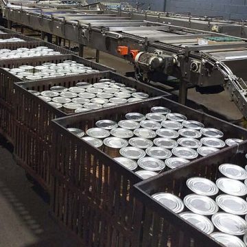 Tuna canneries in American Samoa hail reopening of protected Pacific fisheries 
