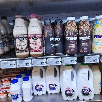 The NZ global dairy price index plunges by 4.3% from market shifts