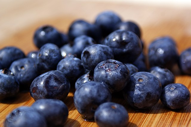 blueberries: Credit Wikimedia Commons Zimbabwe is an emerging berry exporter