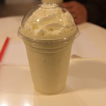 Milkshakes, lattes contain added sugar